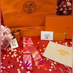 🧡HERMÈS NWT NIB TWILLY Pink/Orange and HERMÈS NIB Bain Pouch/Cosmetic Bag🧡
